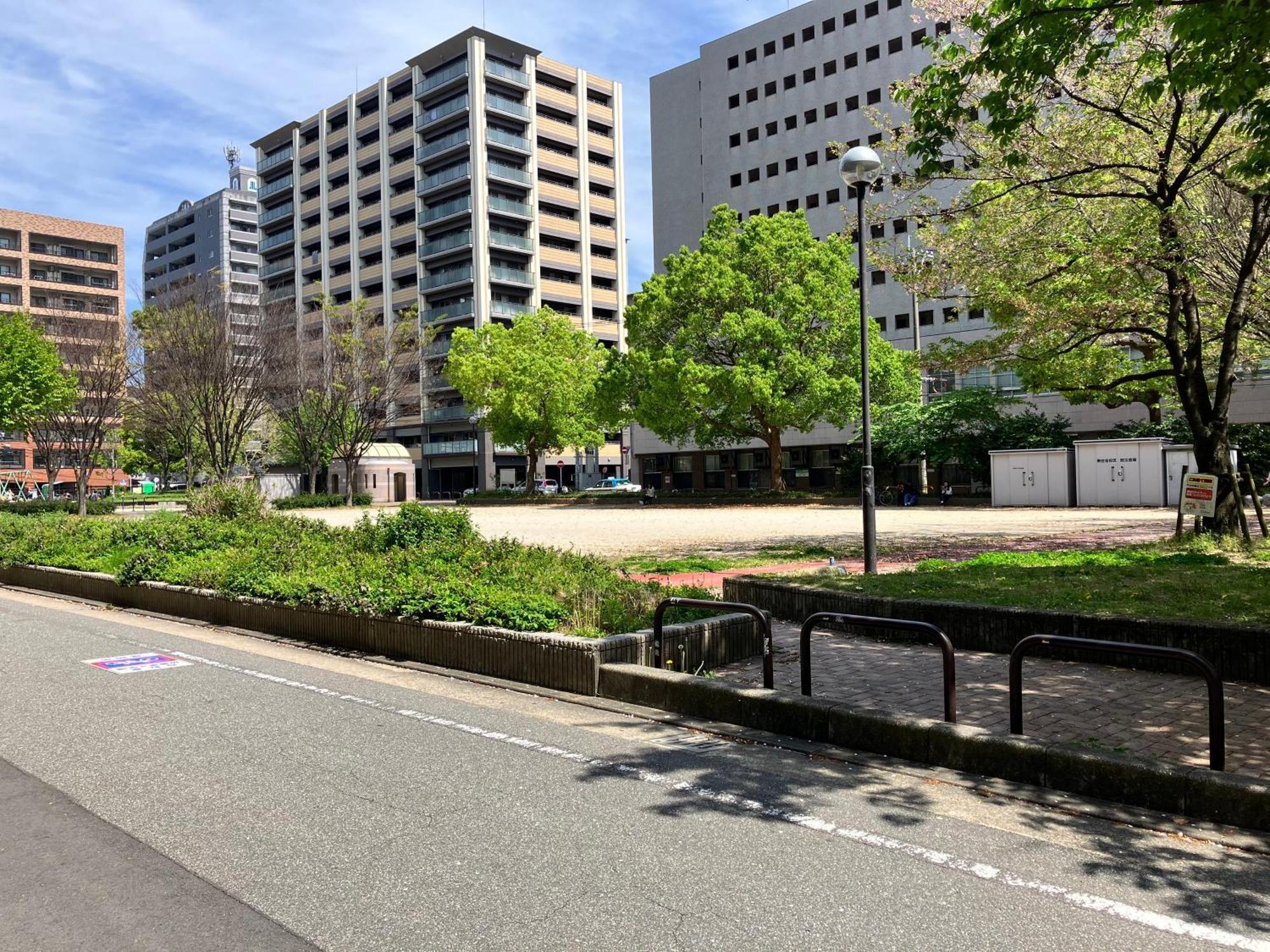 Parkside Inn Hakata Фукуока Екстериор снимка